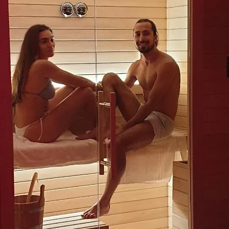 Accanto Alle Mura Rooms&relax Bed and breakfast
