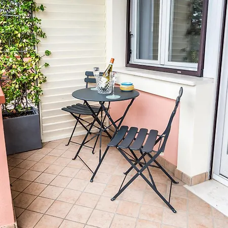 Accanto Alle Mura Rooms&relax Bed and breakfast Sirolo