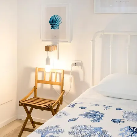 Accanto Alle Mura & Relax B&B 시롤로