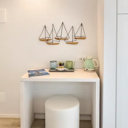 Accanto Alle Mura & Relax Bed and Breakfast