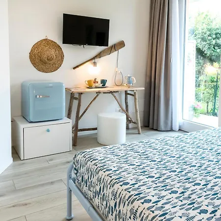 Bed & Breakfast Accanto Alle Mura & Relax 4*
